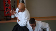 Shinkendo Aikibujutsu Bojutsu szeminárium Kaiso Obata Toshishiro-val Lengyelországban Dátum: 2015 július 2-5-ig Helyszín: MOSiR Sosnowiec, st. Braci Mieroszewskich 91, Lengyelország Csütörtök 14:00 – 16:00 Kaiso találkozik az gyerekekkel, a helyiek […]